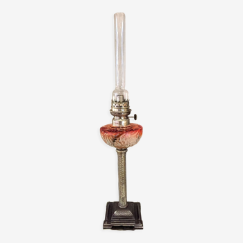 Lampe a petrole reservoir en cristal de Baccarat modele rosaces mulitples