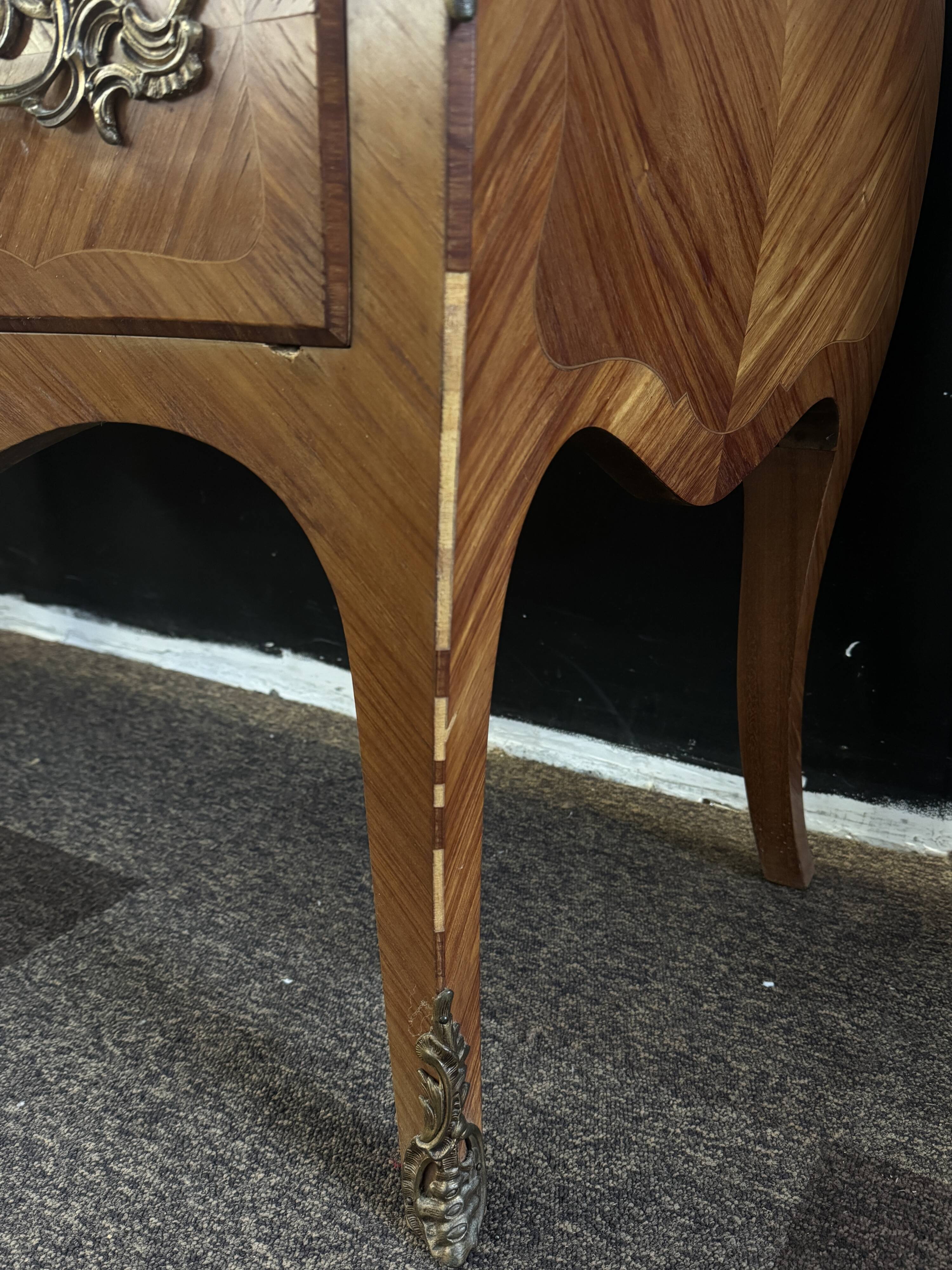 Curved marquetry commode – marble top