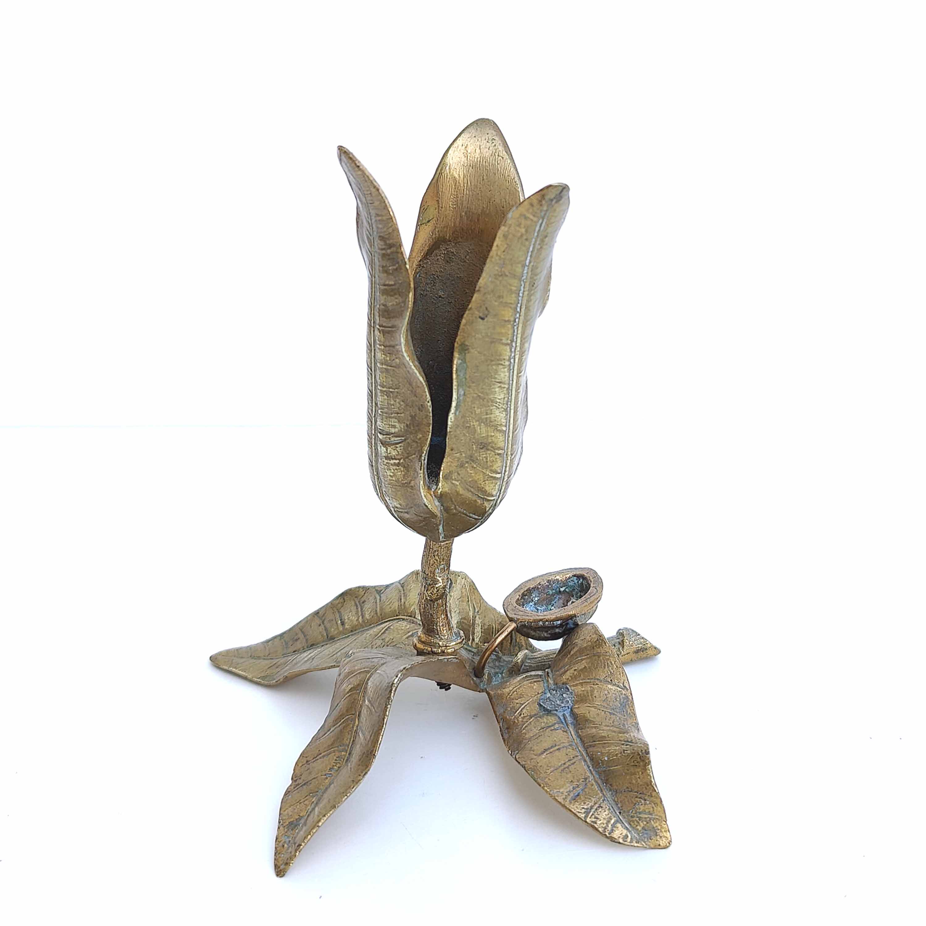 Candle holder walnut leaves with its gilded bronze walnut