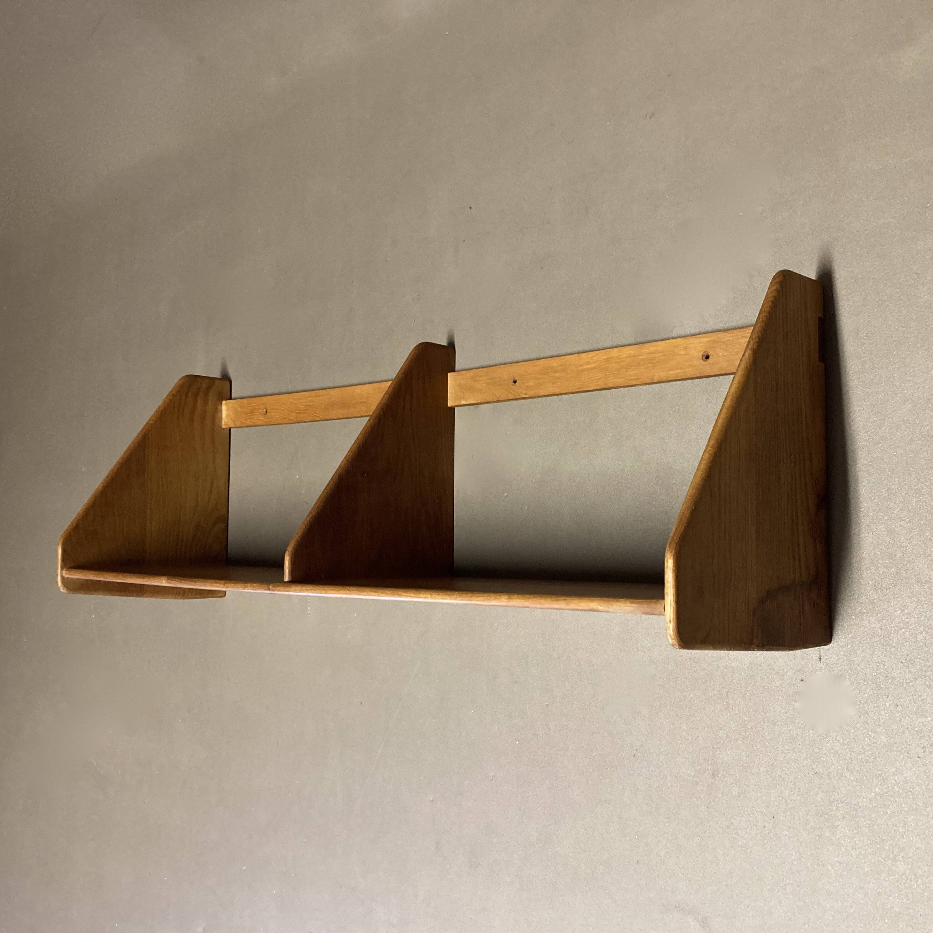 “Hans Wegner” shelf Scandinavian design 1950.
