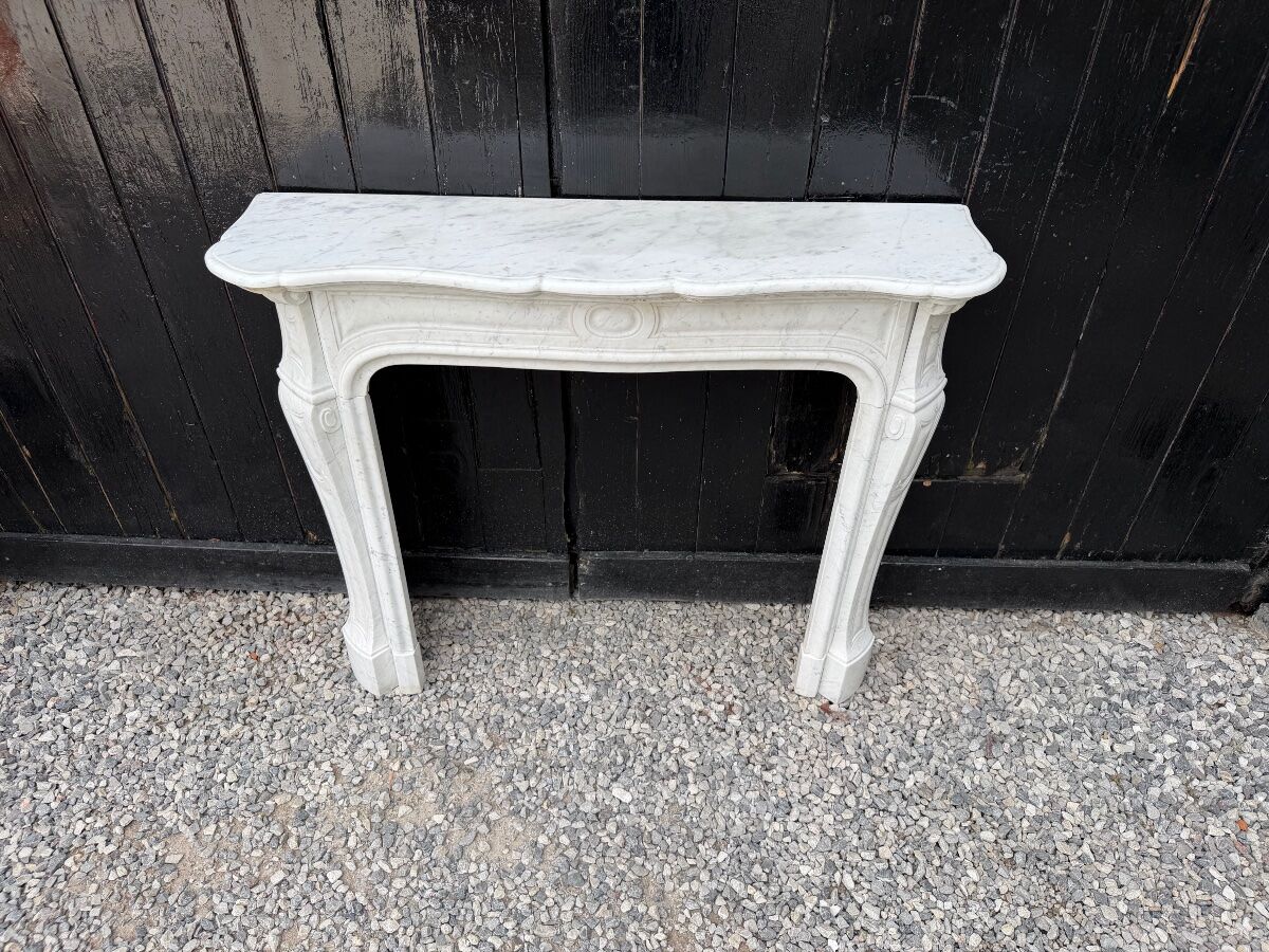 Louis XV style Carrara marble fireplace circa 1900