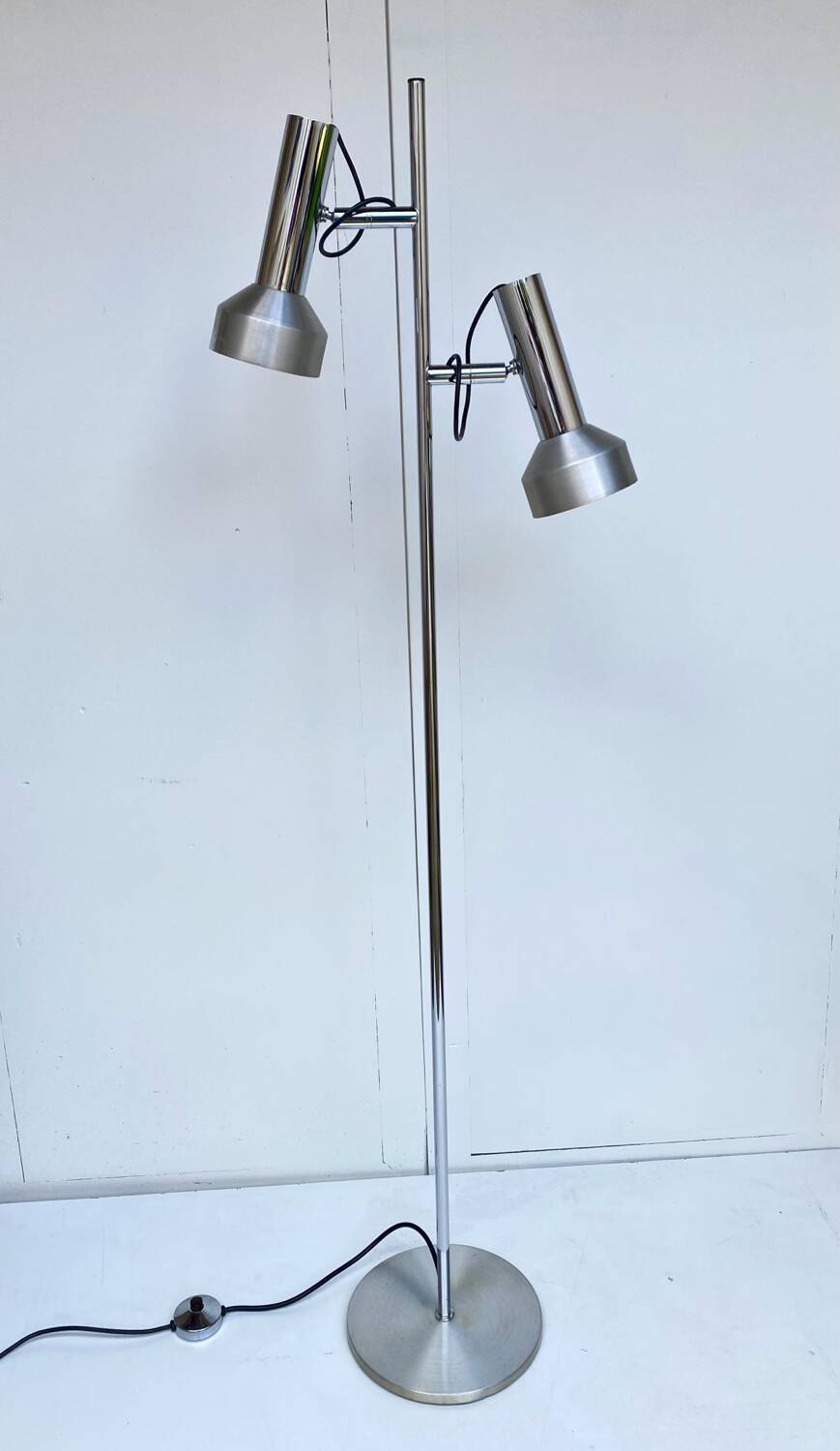 Lampe lampadaire liseuse Delmas vintage années 70 chrome & alu