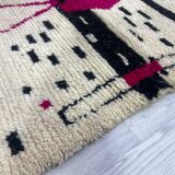 Handmade Moroccan Berber rug 284 x 176 CM