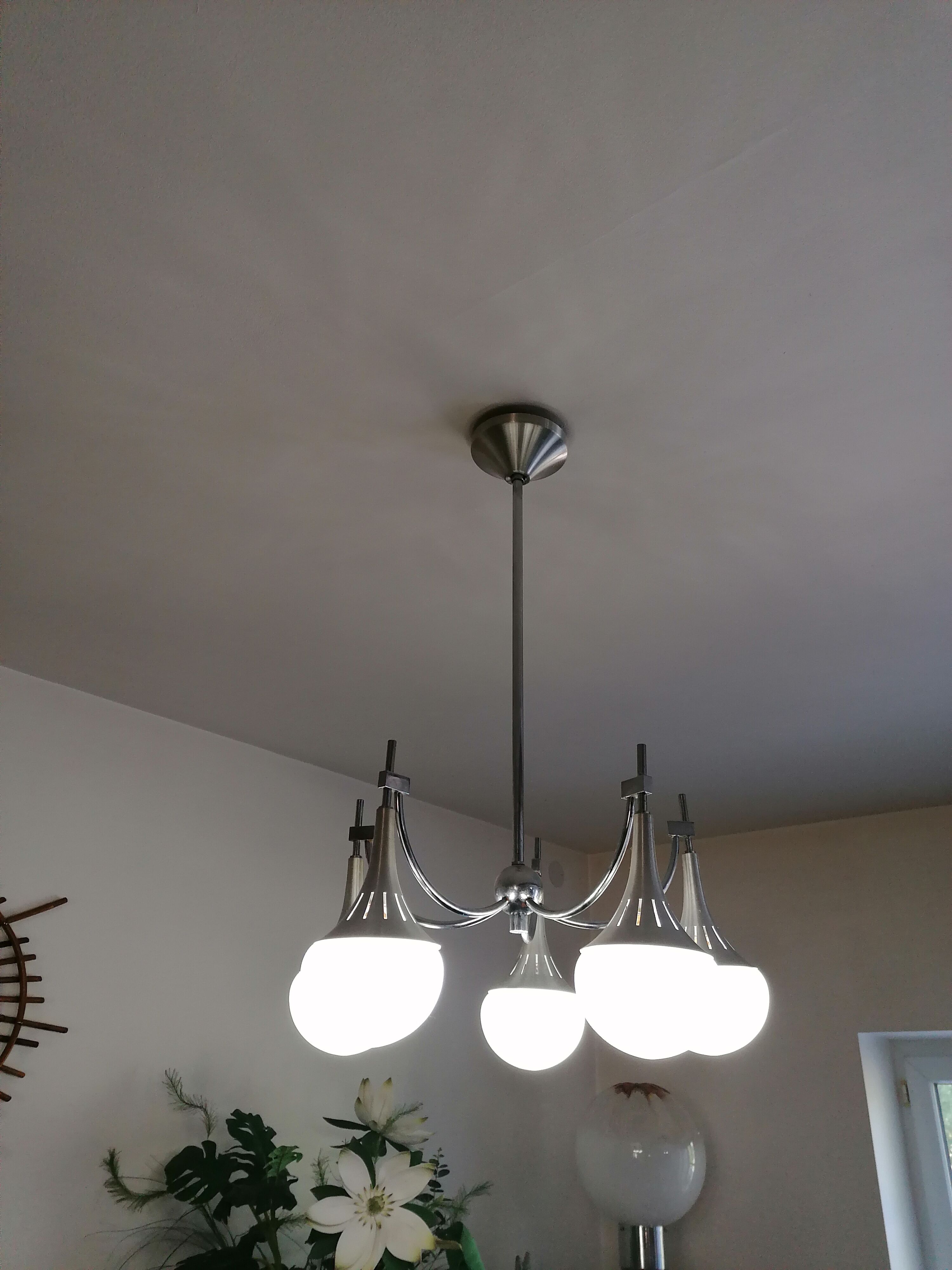 Chandelier from Sciolari Illuminazionne to Milan