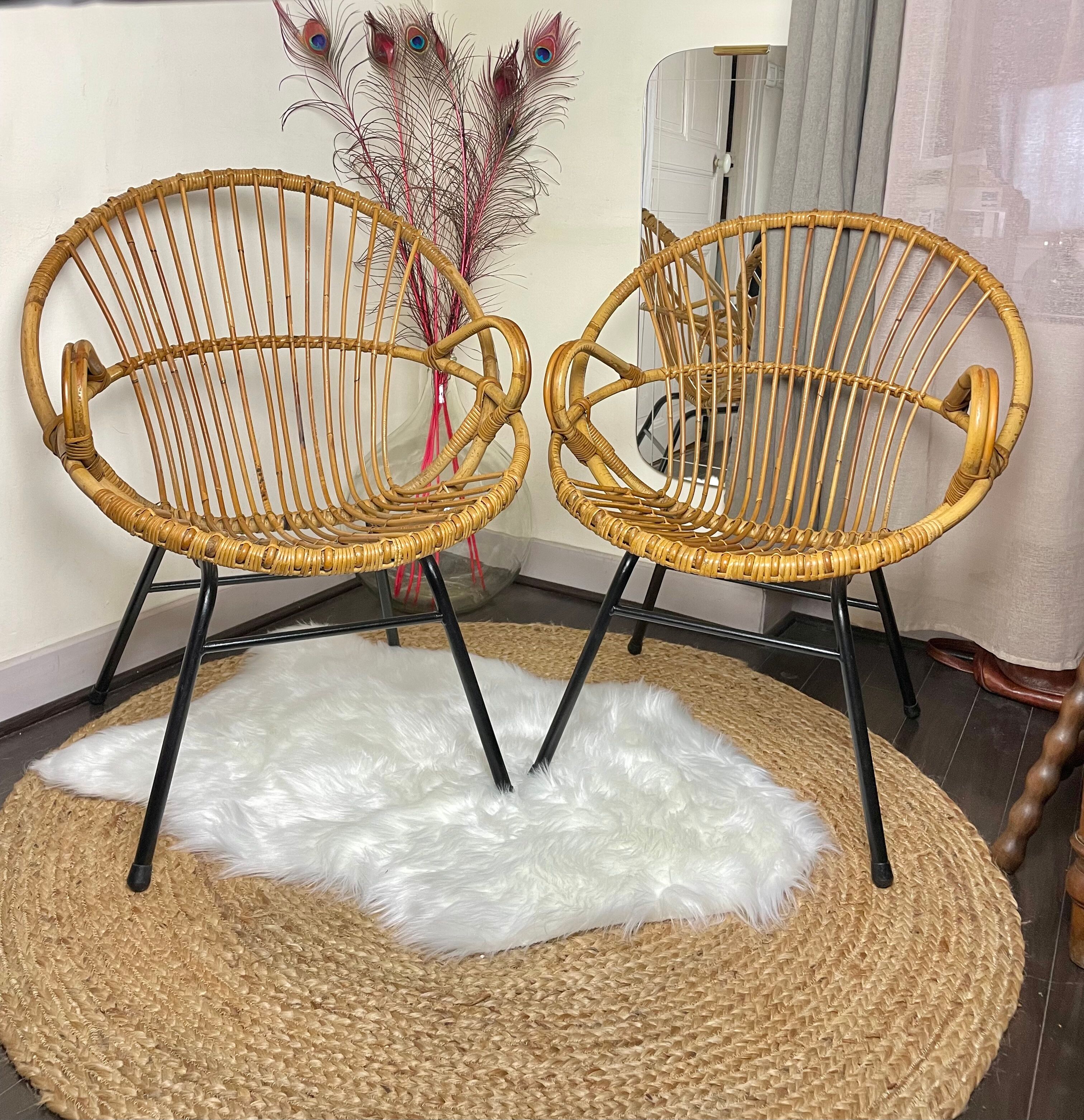 Pair of armchairs basket