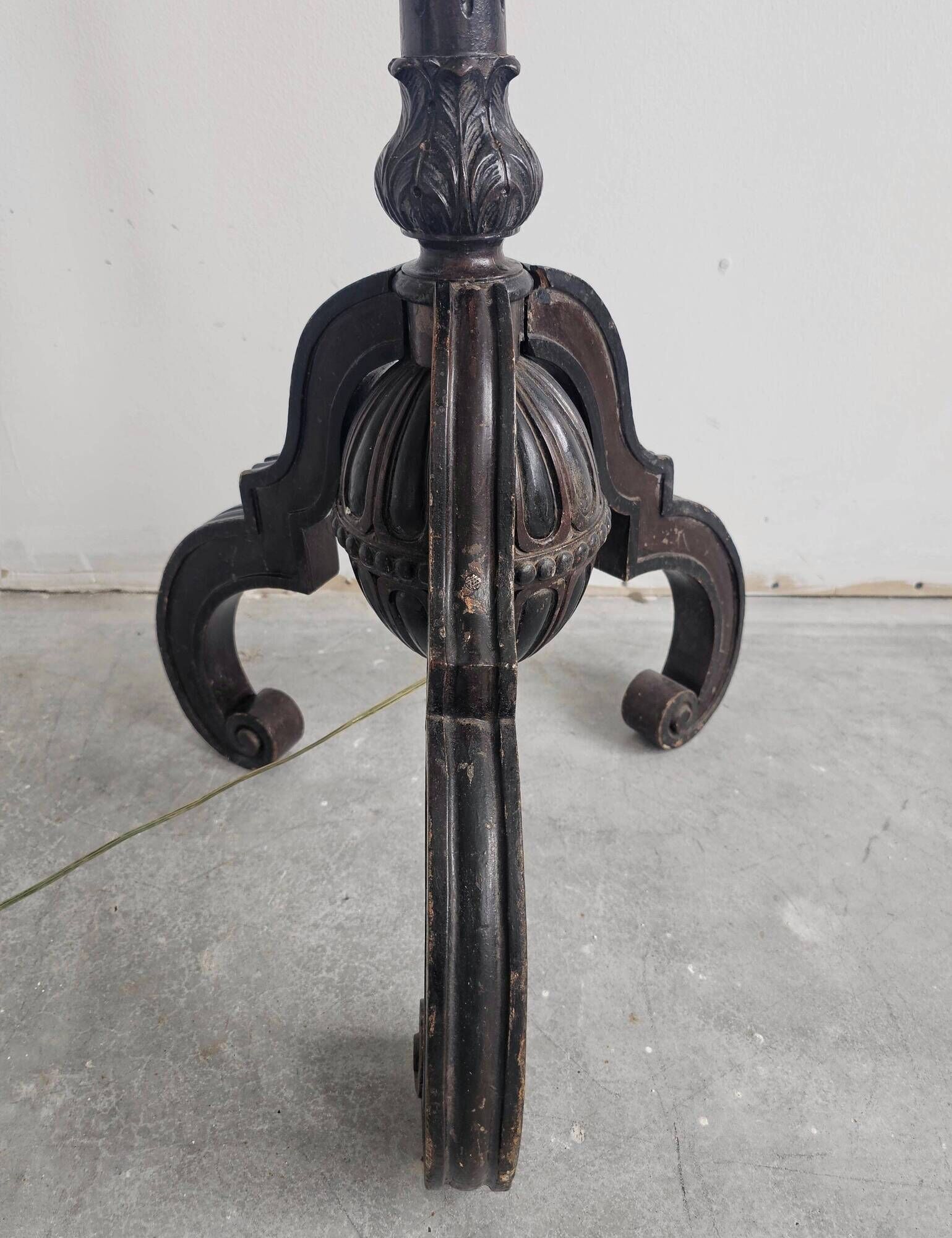 Antique floor lamp in carved oak, Austria late 1890s.