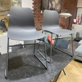 Set of 4 grey polycarbonate chairs