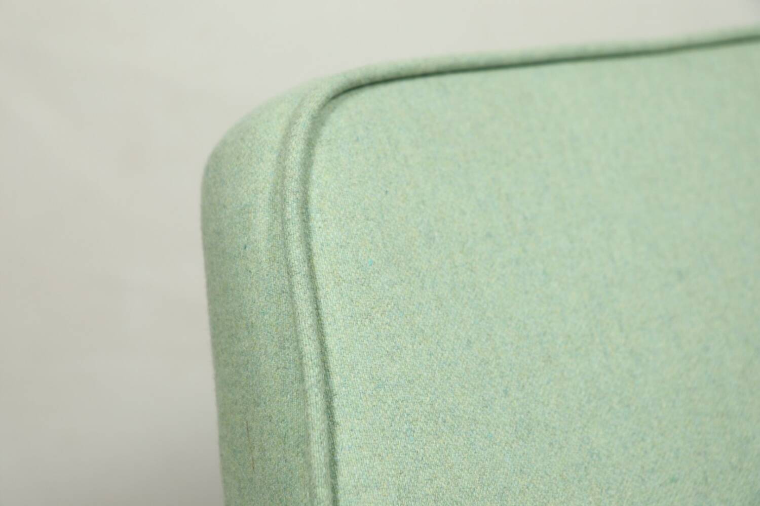 Vintage armchair in natural wool, Le vertu menthe, by Chierowski
