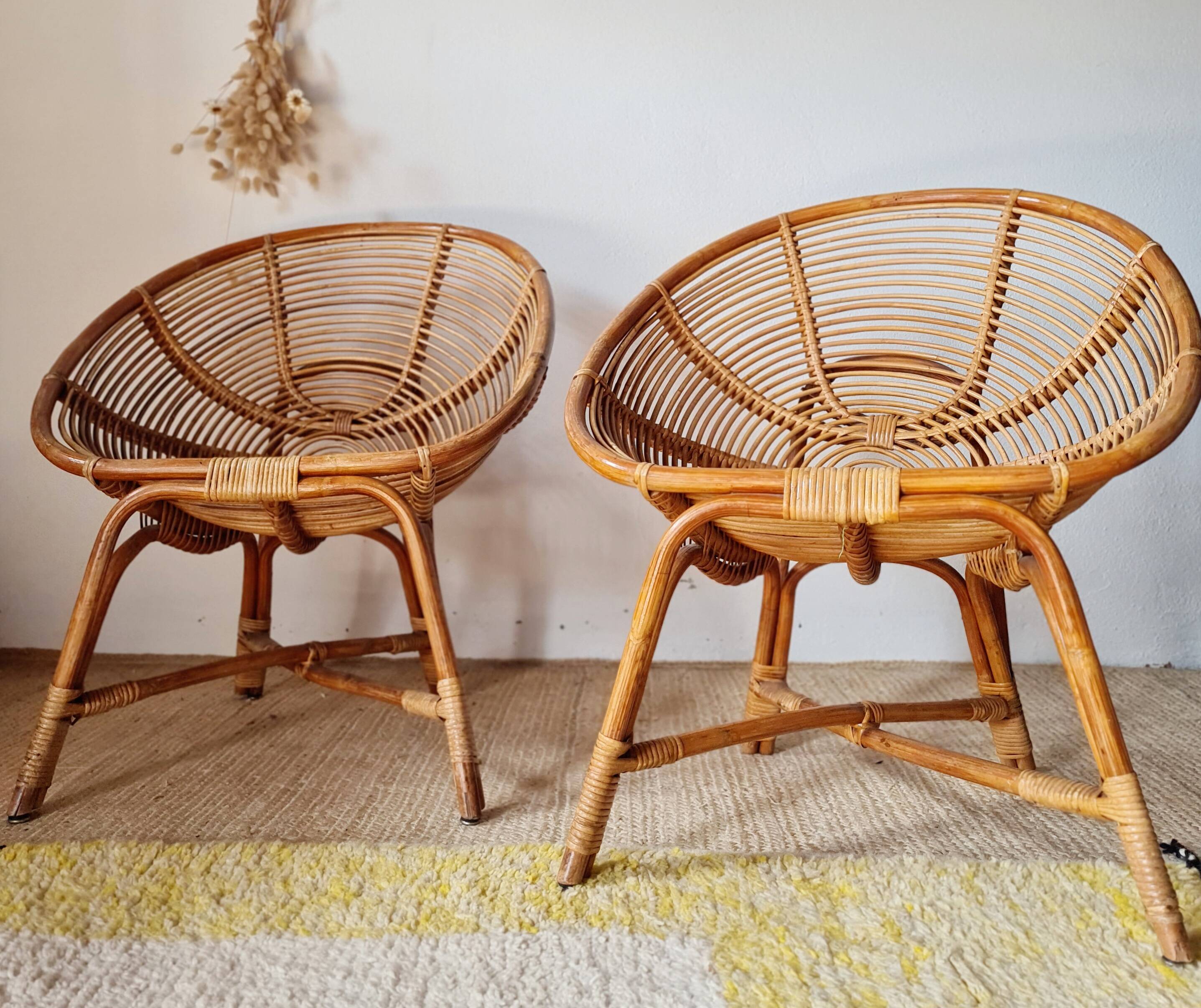 Pair of vintage basket chairs in rattan – Riviera style 1960
