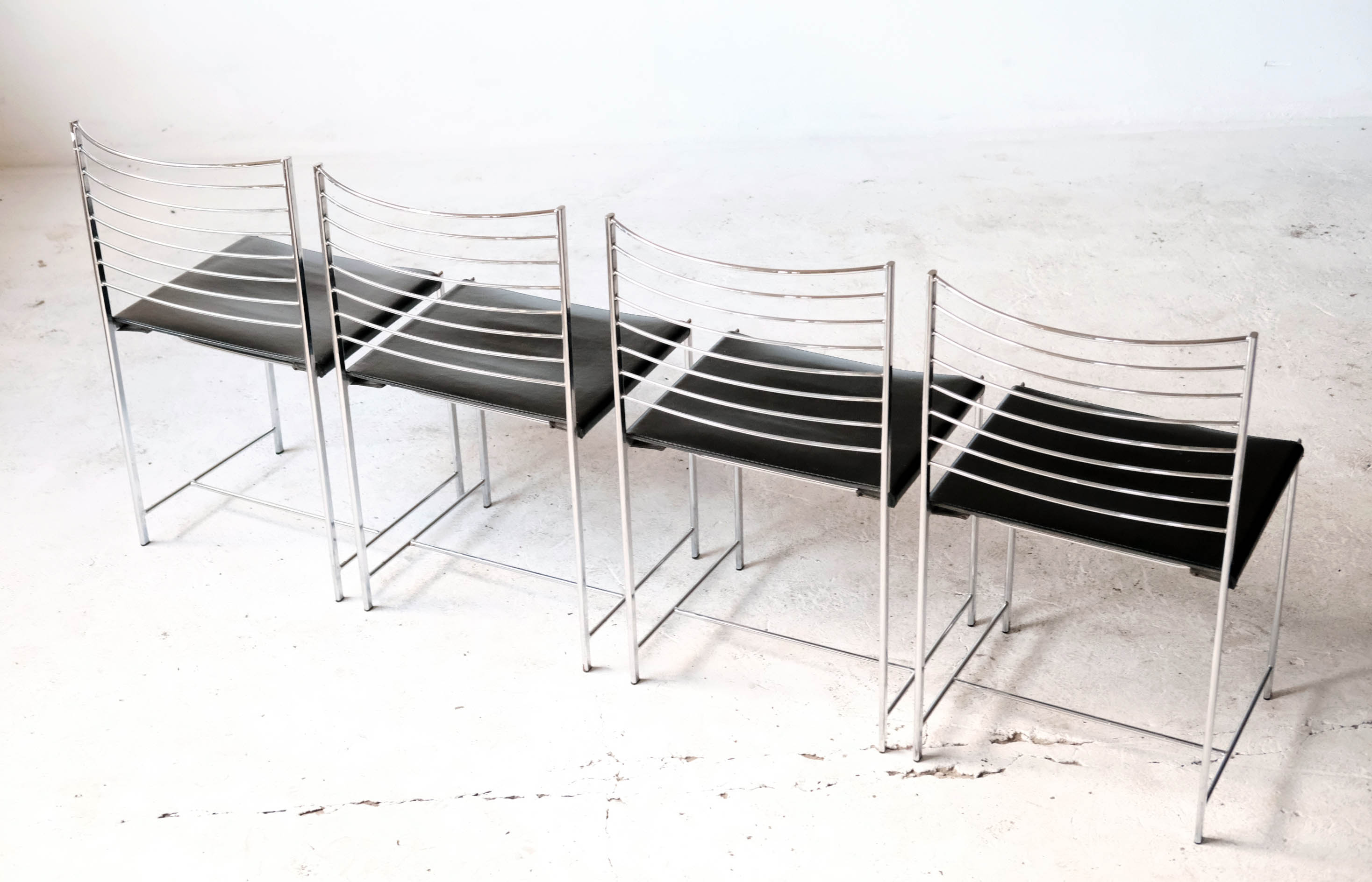 Set of 4 chrome and leather chairs by Cidue, Italy 1970's