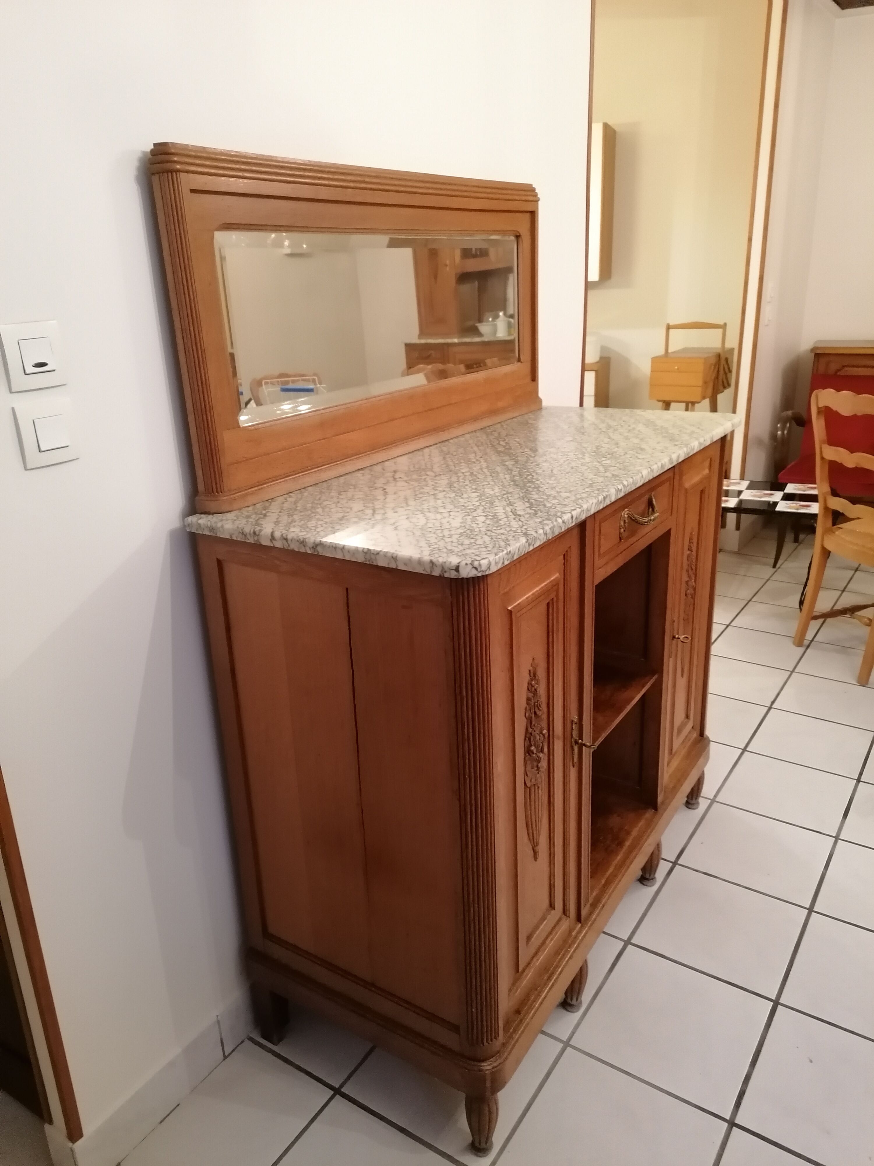 Low sideboard with mirror