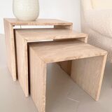 Nesting coffee tables in travertine stone from the 1970