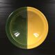 Plat creux bicolore jaune et vert