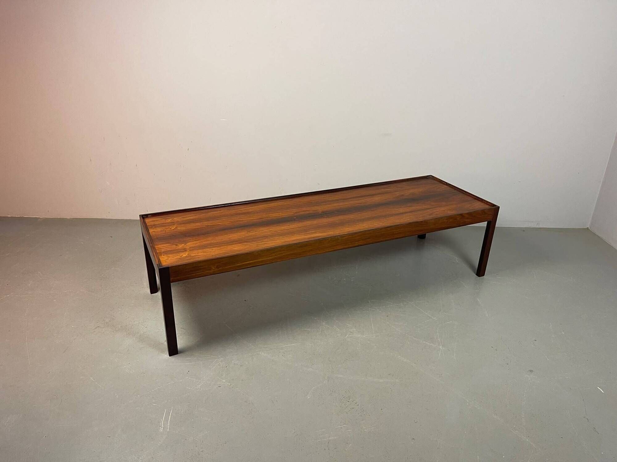 Rare Elegant Mid-Century Rosewood Coffee Table by Pesch. Germany, 1960s.