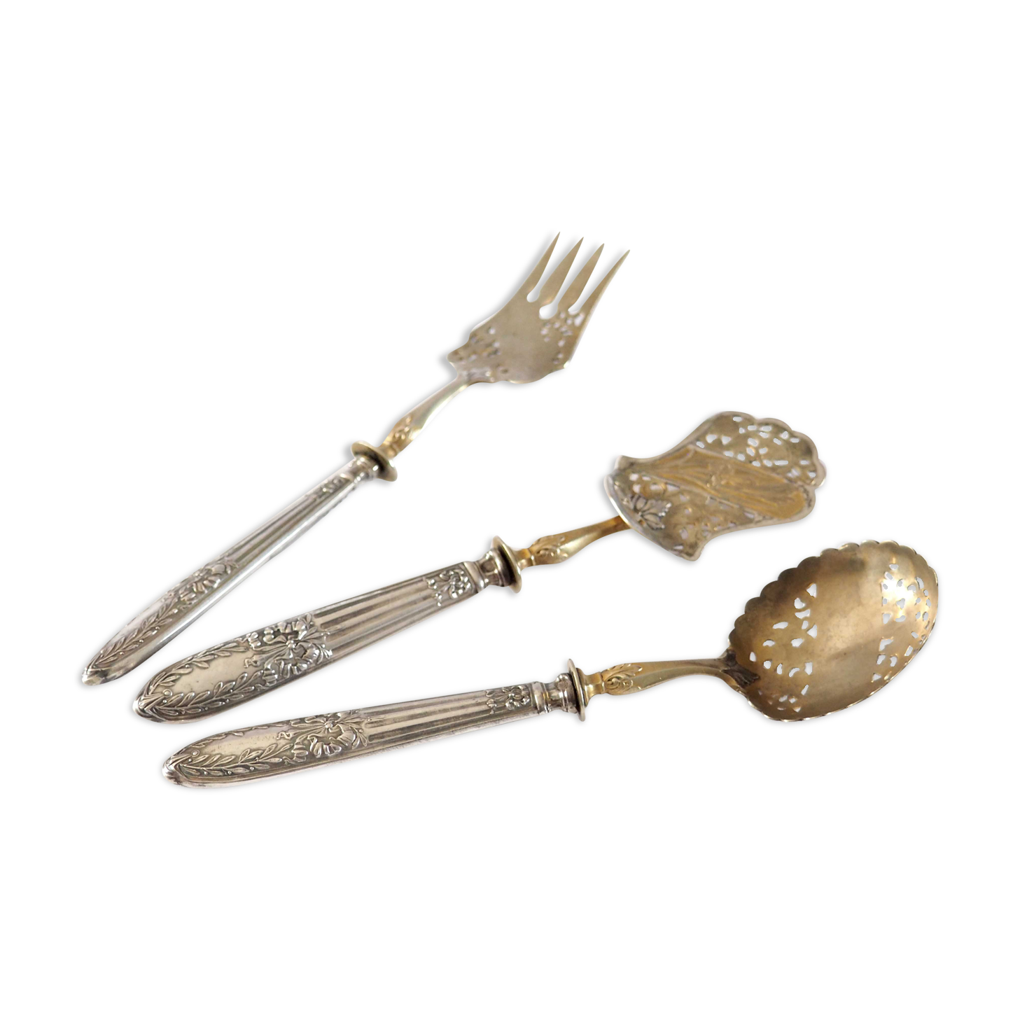 Set of dessert cutlery