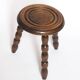 Tabouret tripode bois tourné