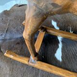 Cheval à bascule en bois