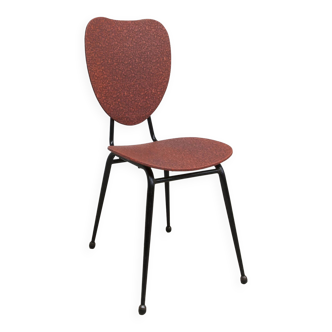 Chaise vintage 70 en métal laqué noir et vinyl rouge atypique
