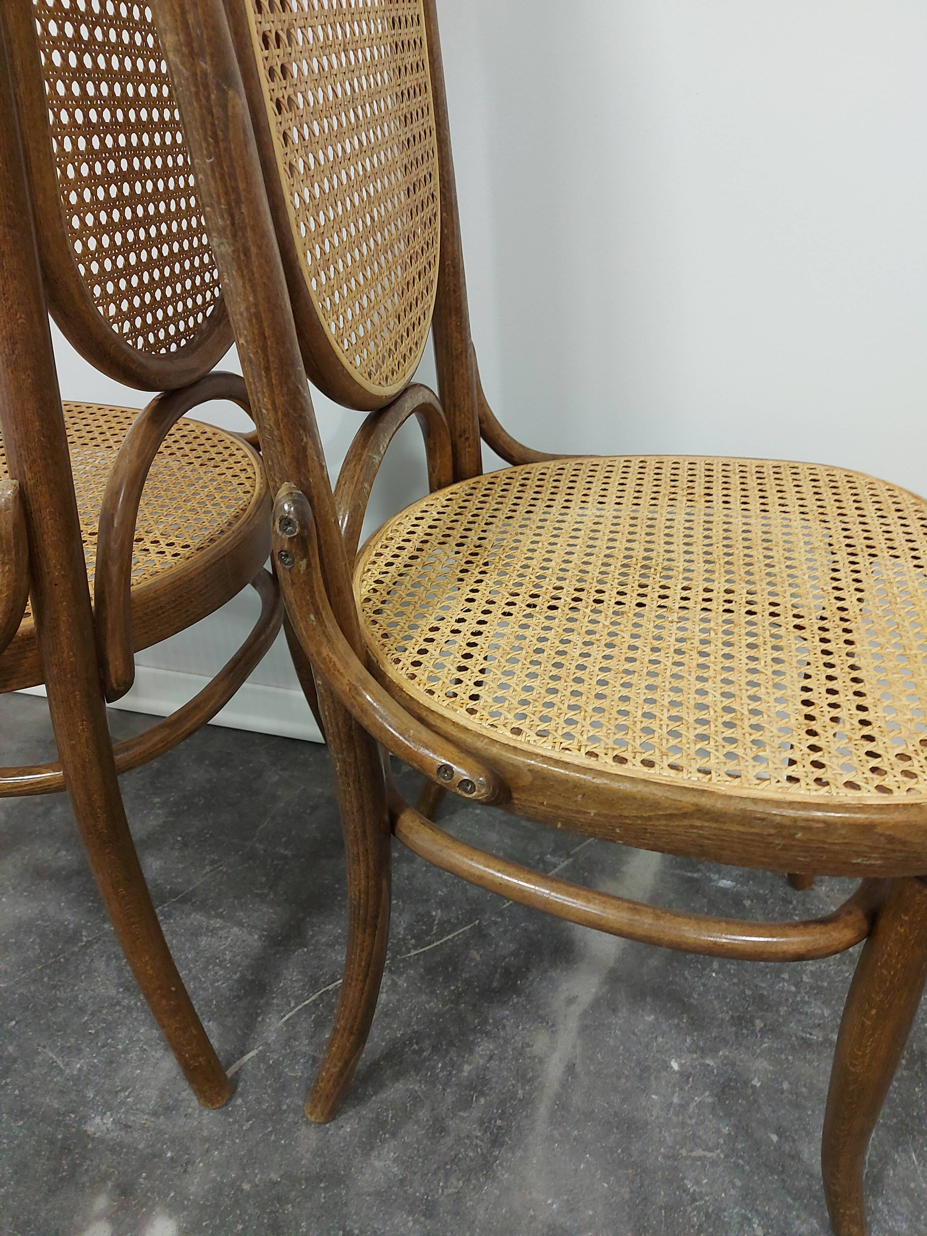 Dining chair, bentwood, m 17, high back