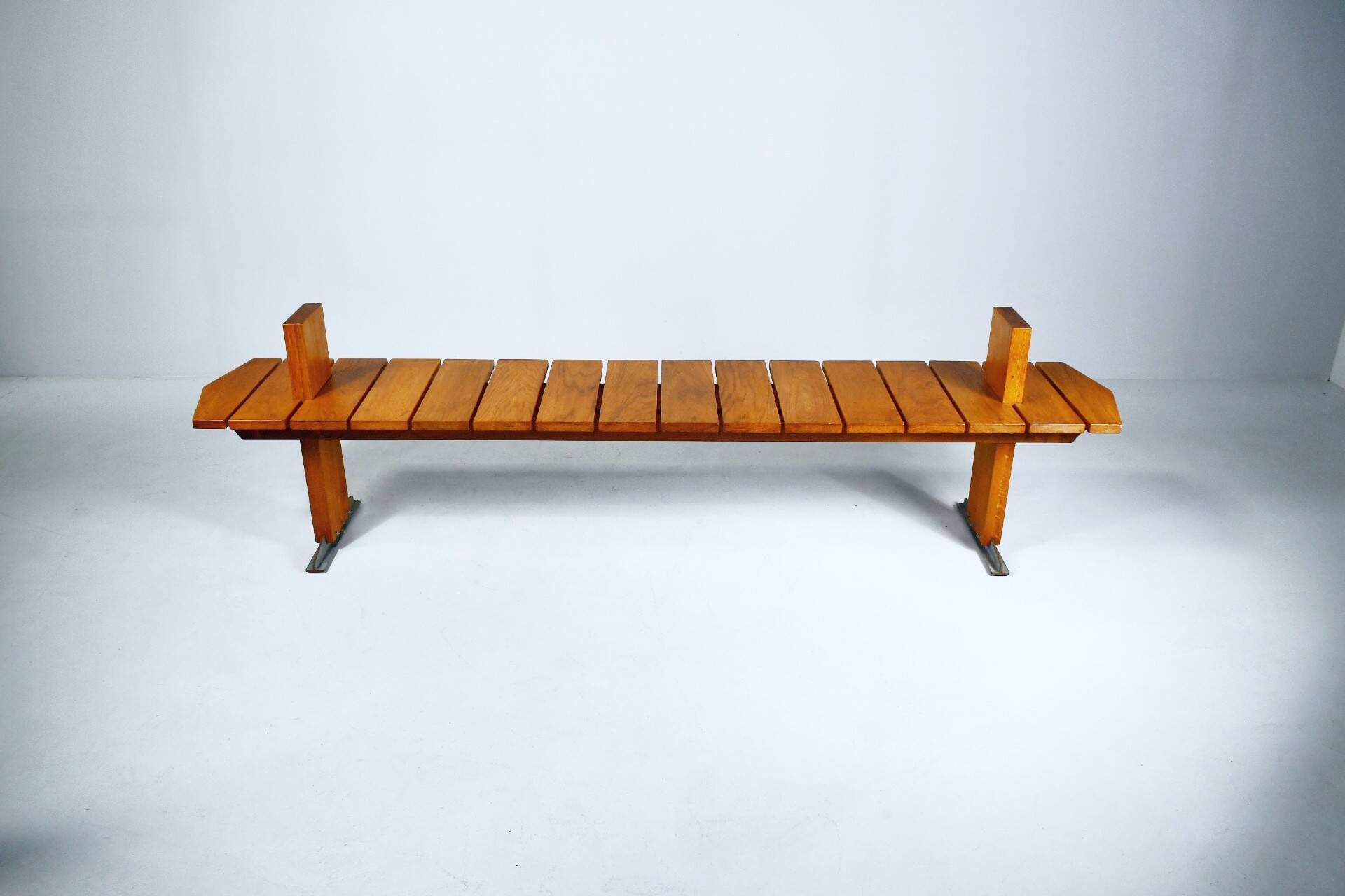Prototype de banc par Olof Pira. Suède, années 1970.