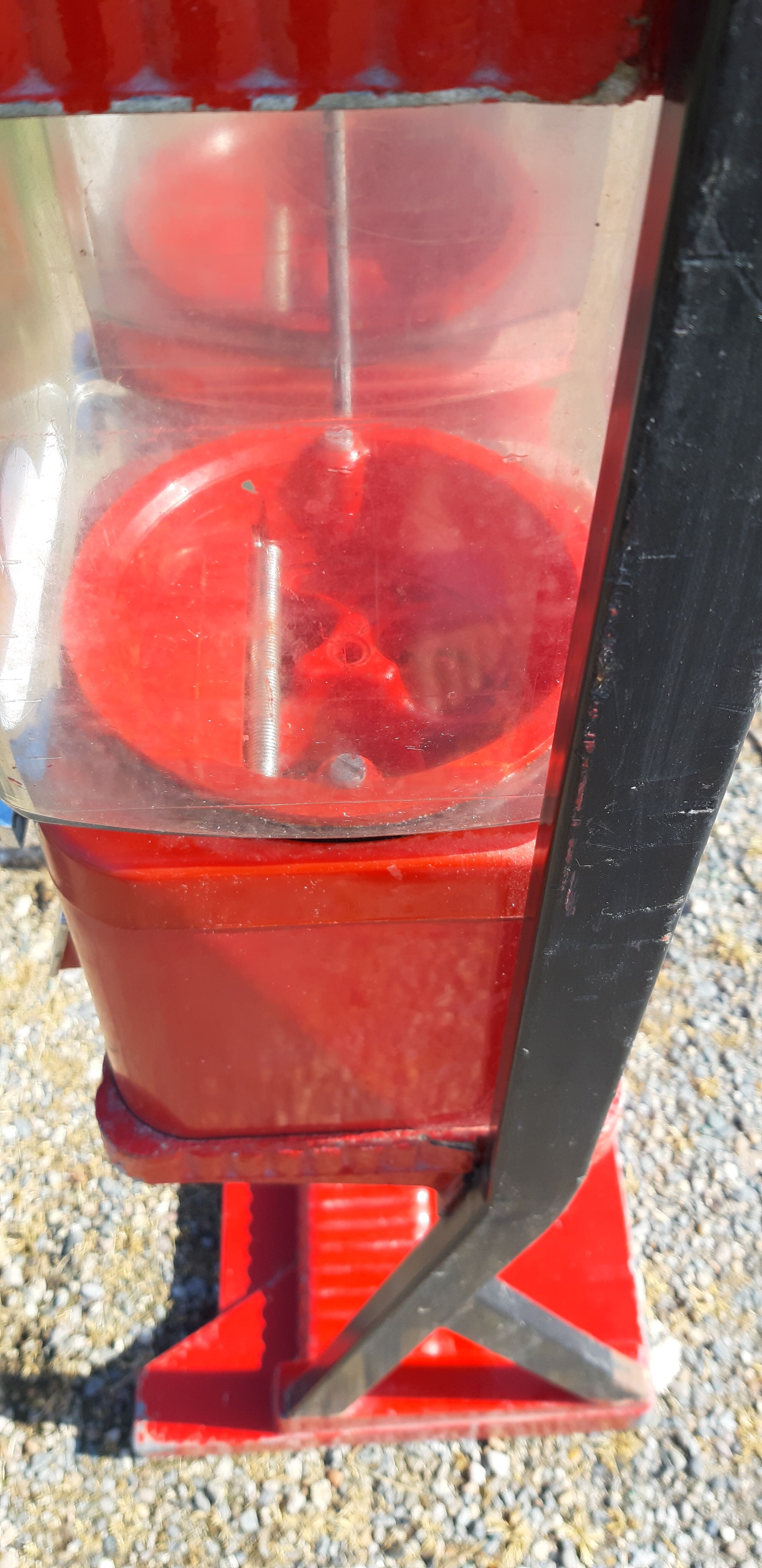 BRABO Candy Dispenser