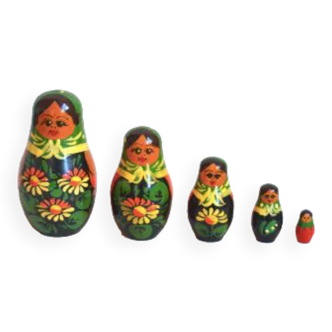 Suite of 5 matryoshkas