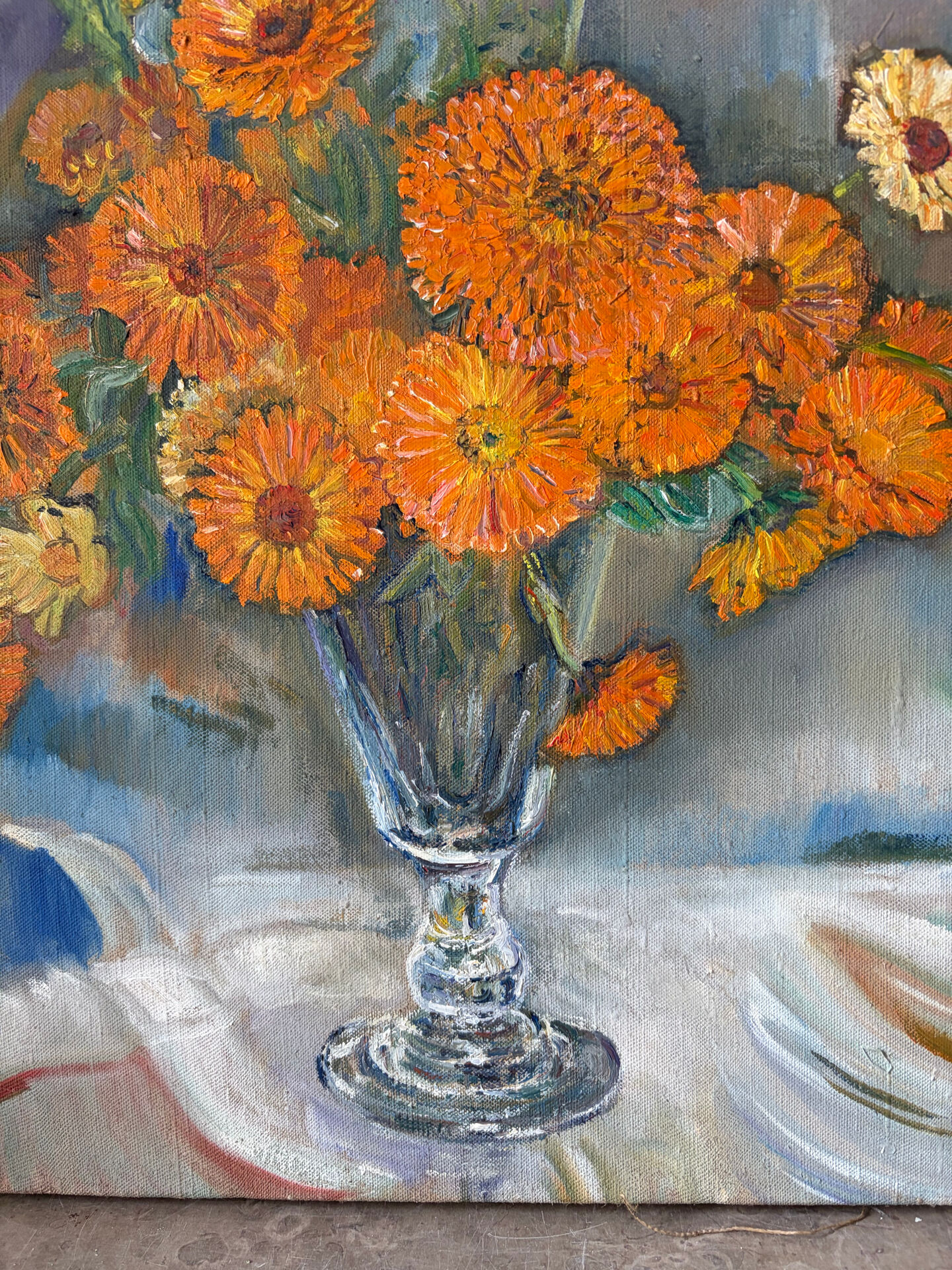 Bouquet of marigolds, oil on canvas signed Maurice Bouillot 1954