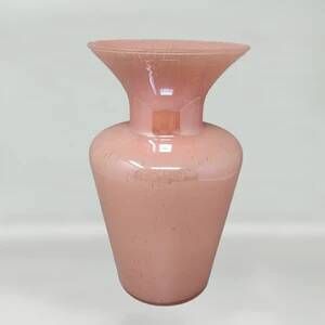 Vase antique rose soufflé en verre de Murano des années 1970 par Maestro del Vetro