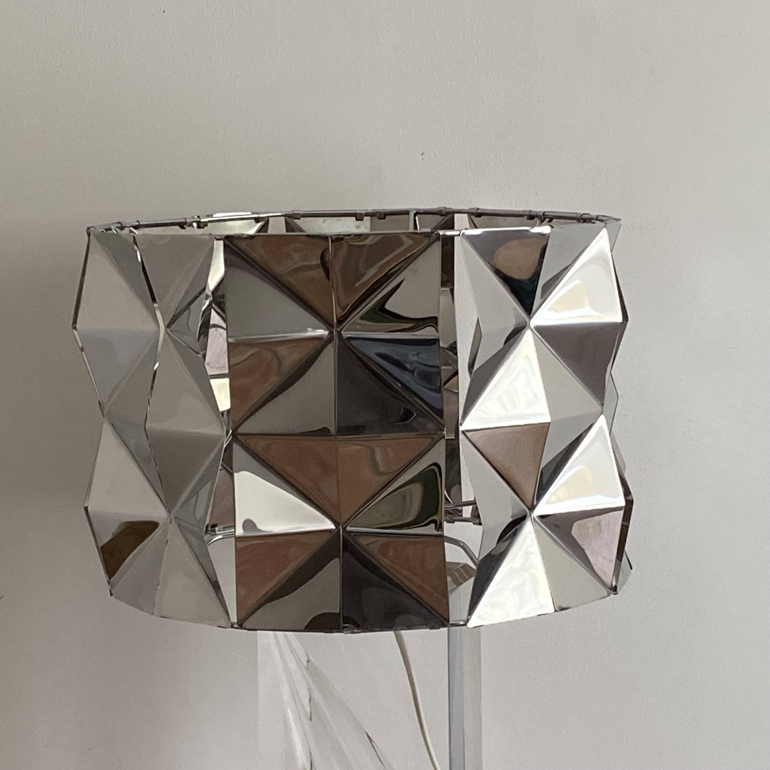 Kinetic lamp. 1980. Plexiglas and chrome-plated stainless steel.