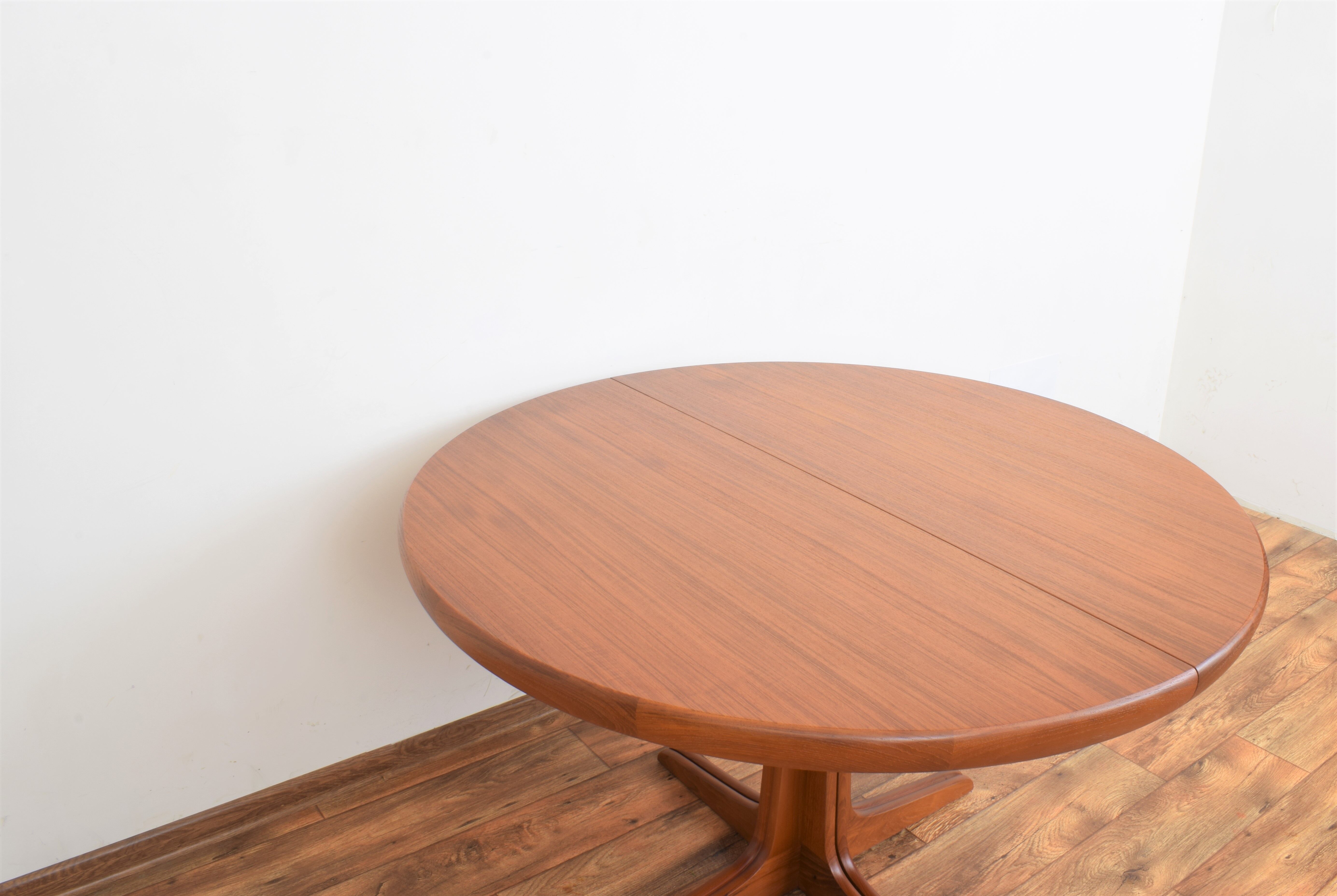 Teak extendable dining table from VV Møbler Spøttrup, 1960