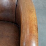 Comfortable vintage sheepskin 2.5-seater club sofa