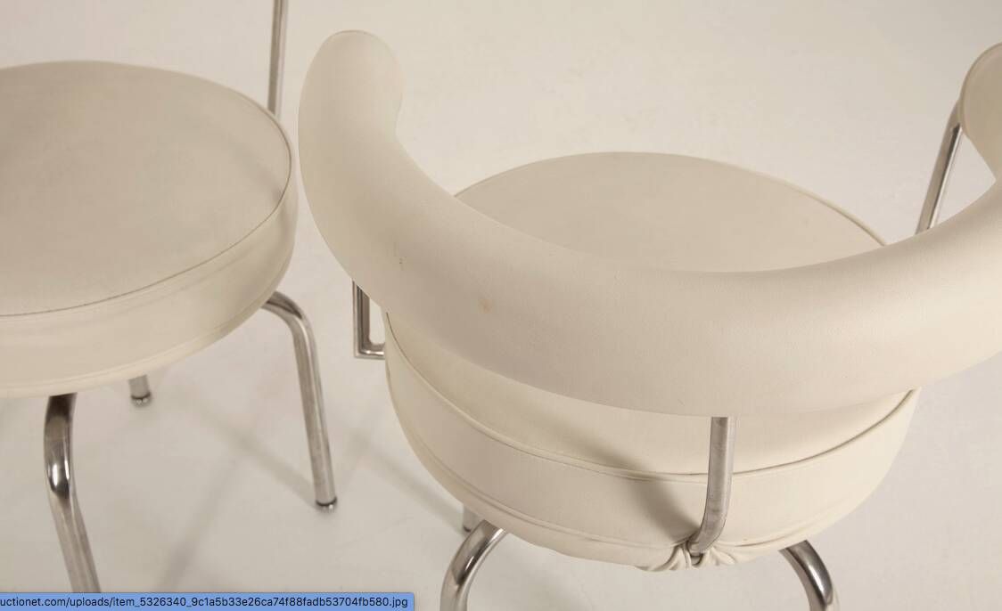 "7" swivel armchair by Le Corbusier, P. Jeanneret, C. Perriand – Cassina