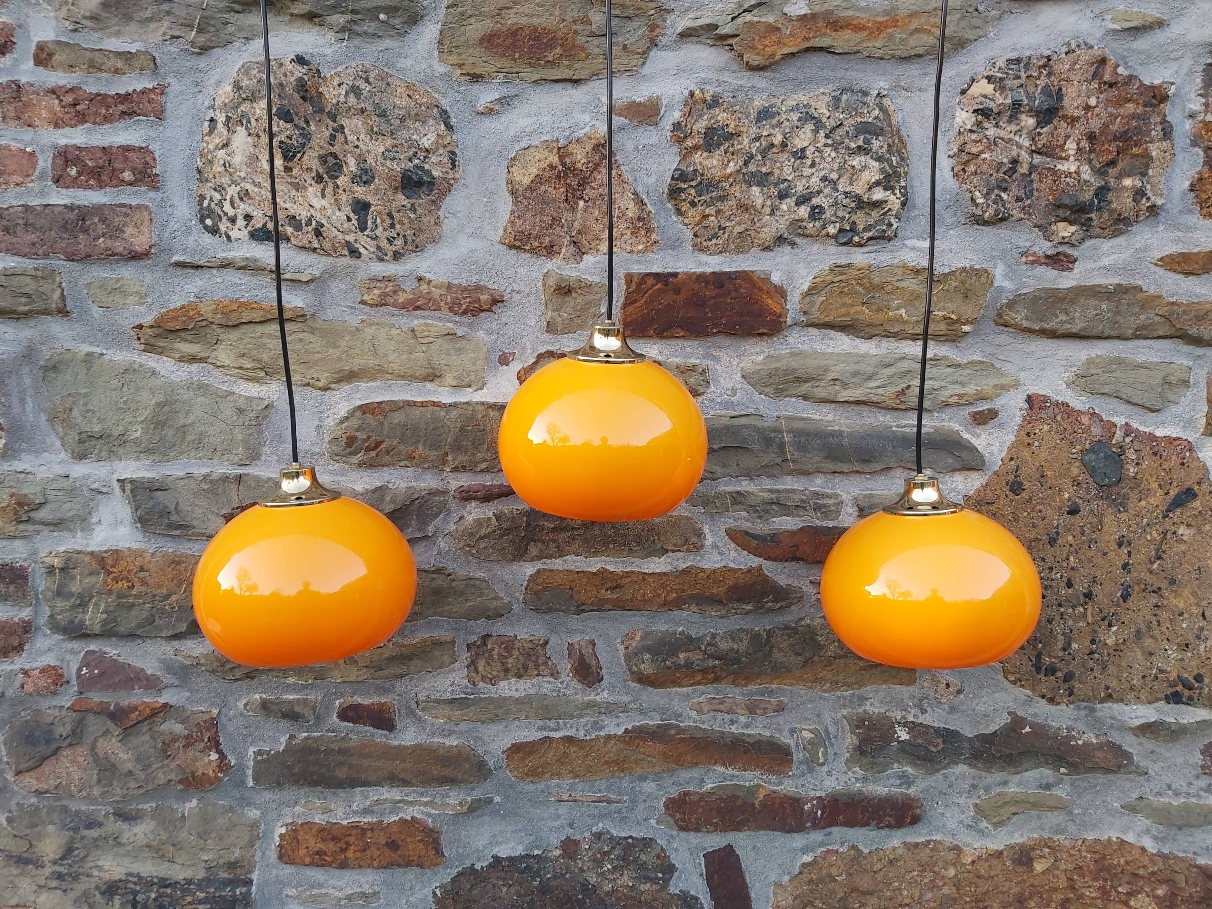 Lot de 3 suspensions orange vintage, années 70