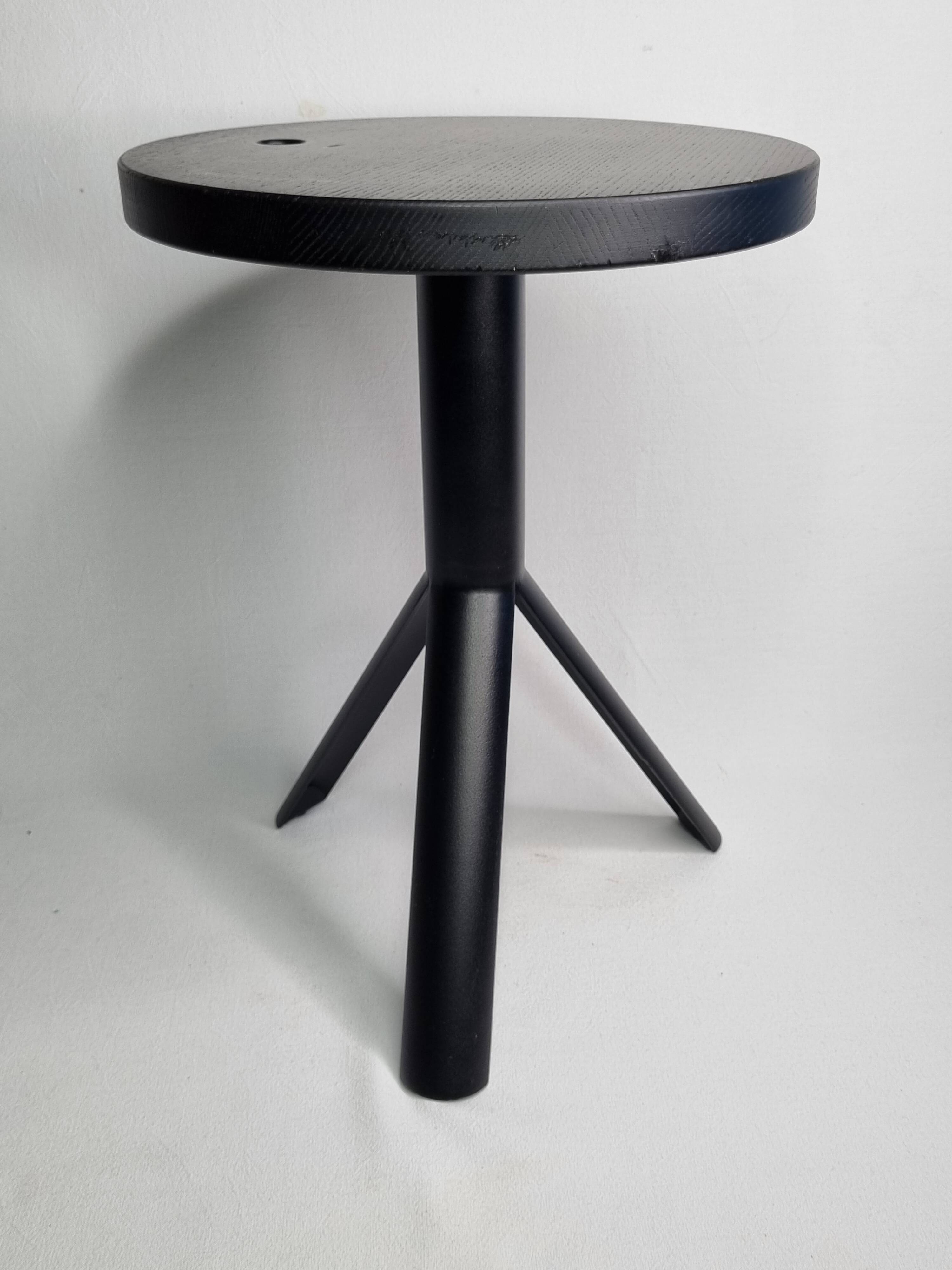 Tabouret réglable Ike par Studio Dreimann pour Ligne Roset