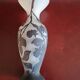 Vase en verre multicouches dégagé à l'acide, signé, hauteur 25,2 cm