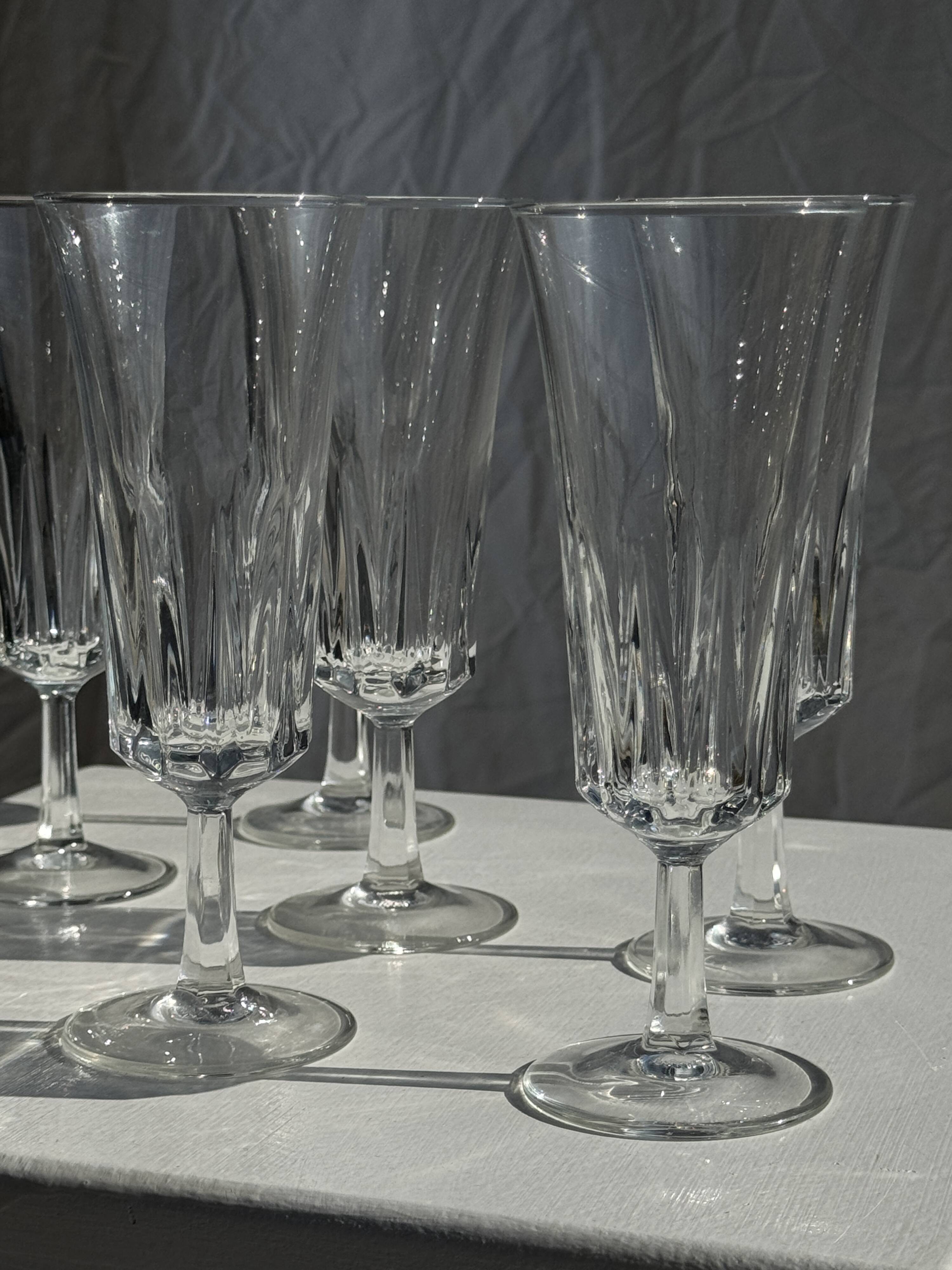 7 classic champagne flutes