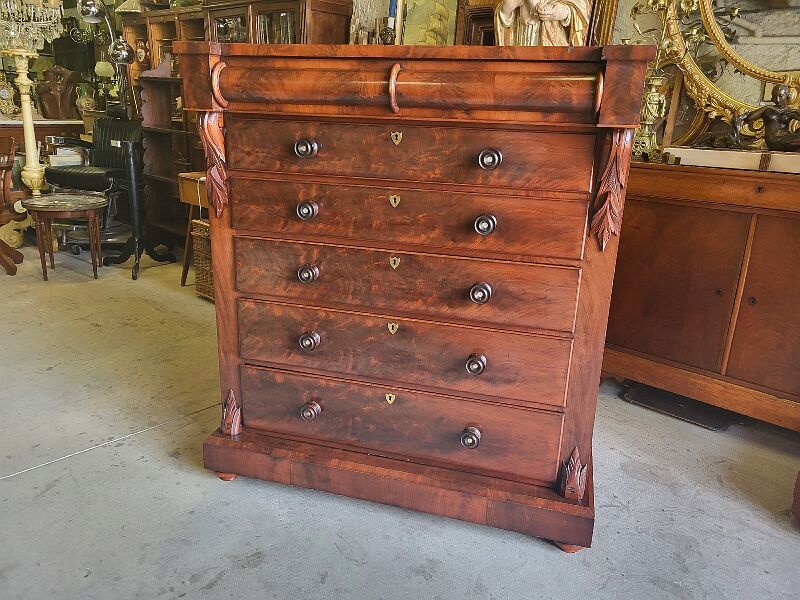 English style mahogany chest of drawers with 6 drawers