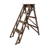 Wooden painter's stepladder