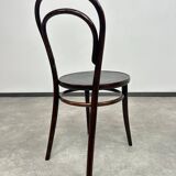 Curved wooden dining chairs no. 14 by Ton Bystřice pod Hostýnem