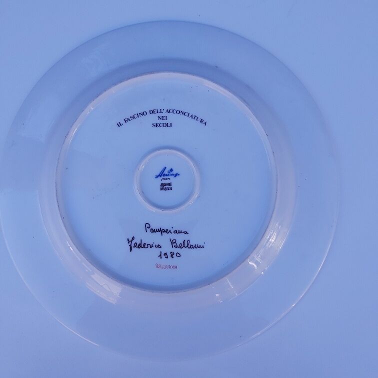 Decorative porcelain dish "Pompeii" numbered