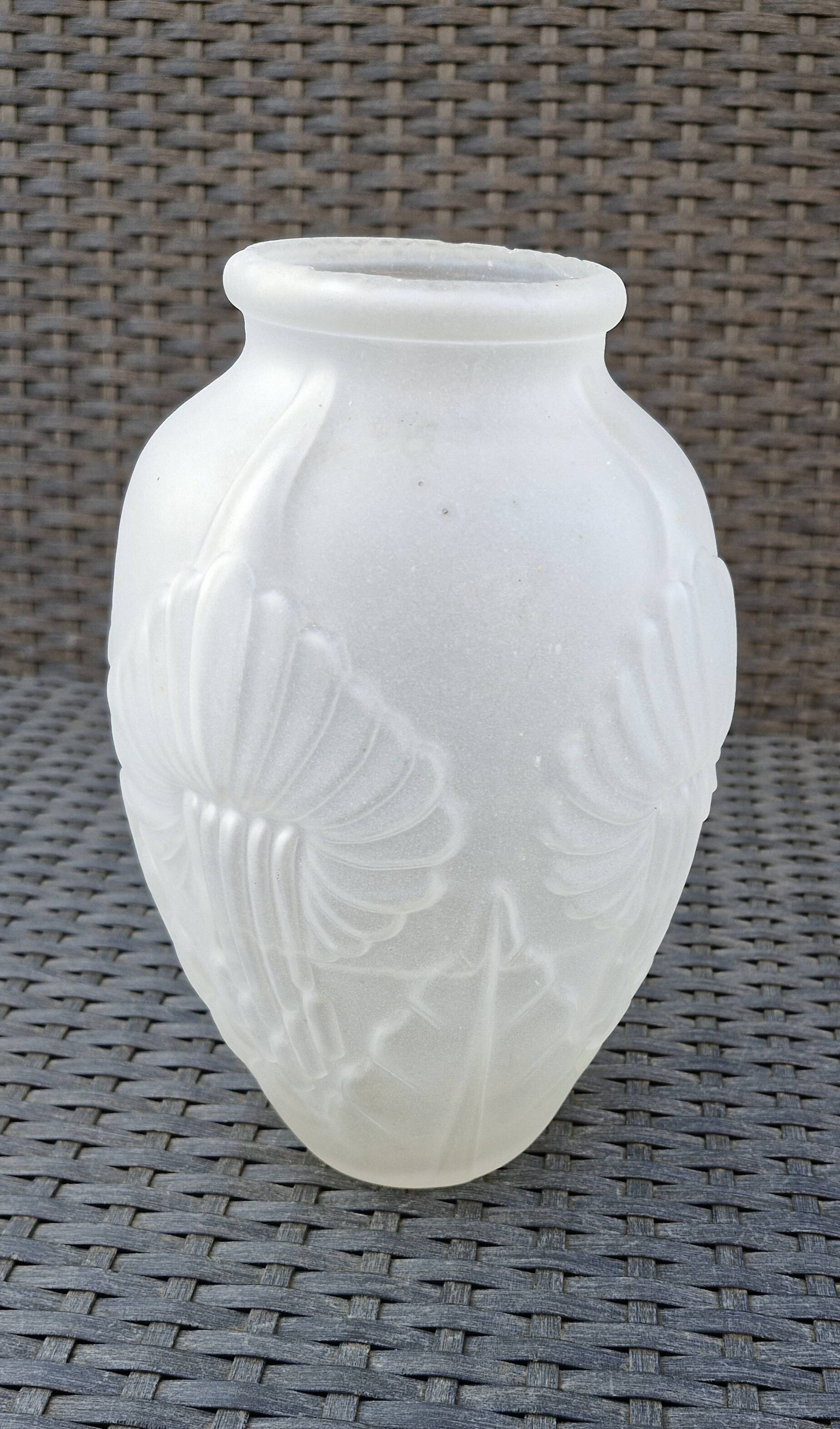 Art deco glass paste vase