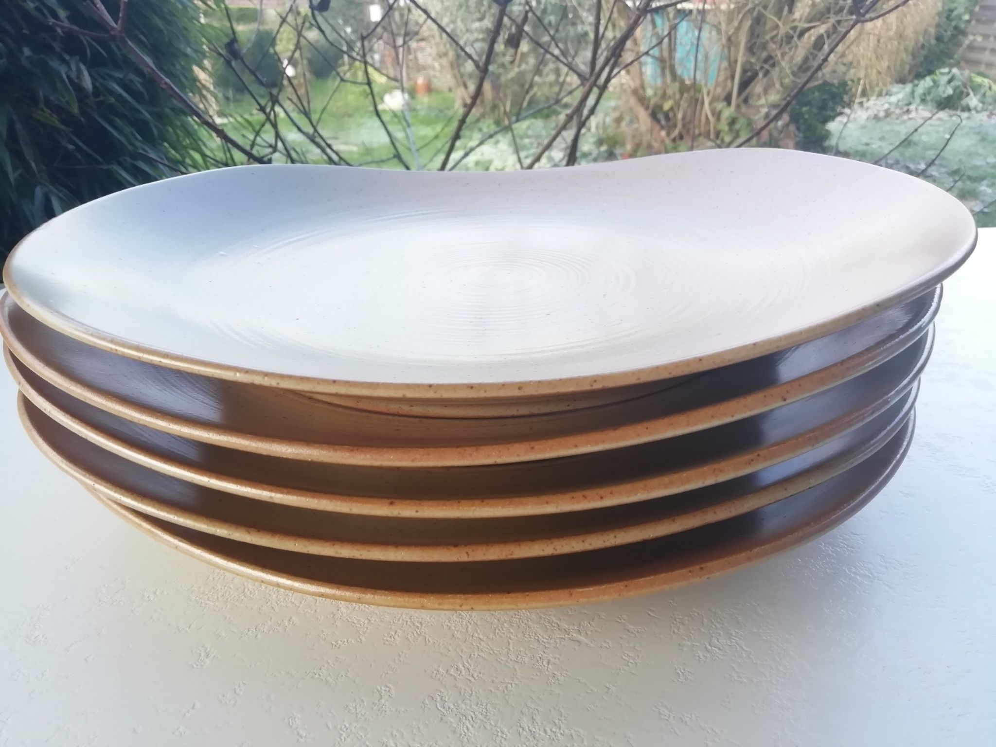 Stoneware plates