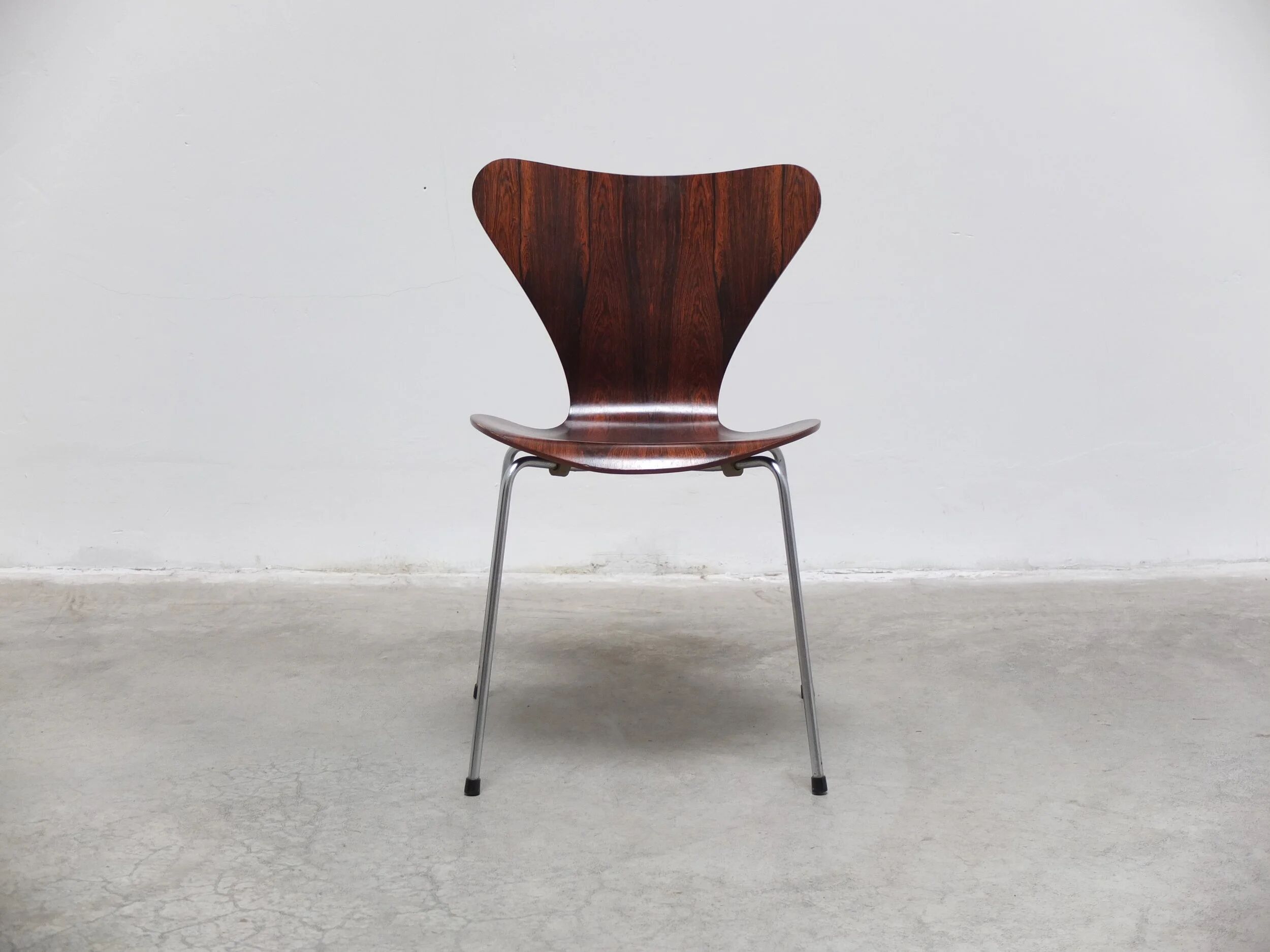 Rosewood 'Series 7' side chair by Arne Jacobsen for Fritz Hansen, 1973
