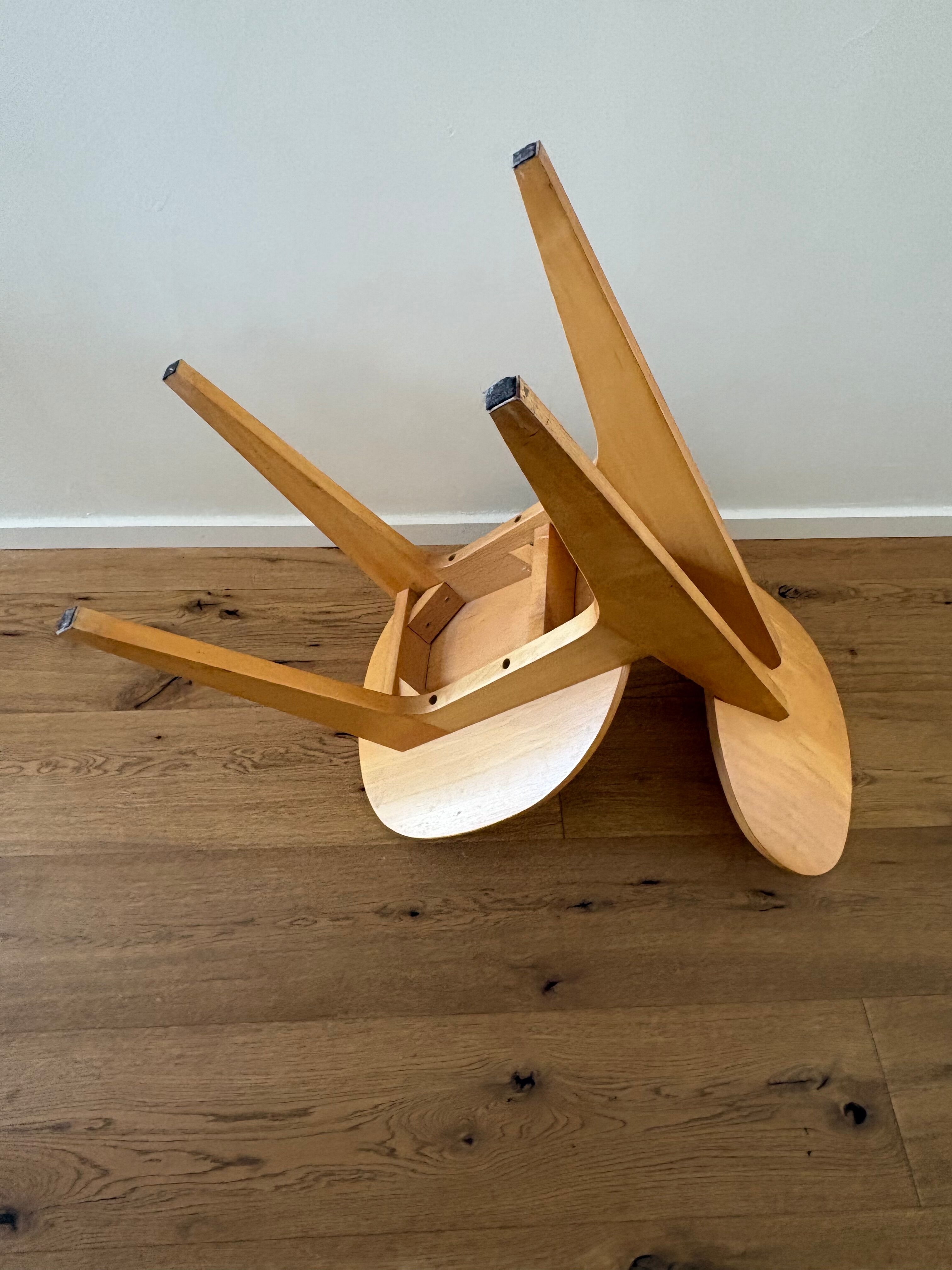 Chaises junzo sakakura 3221
