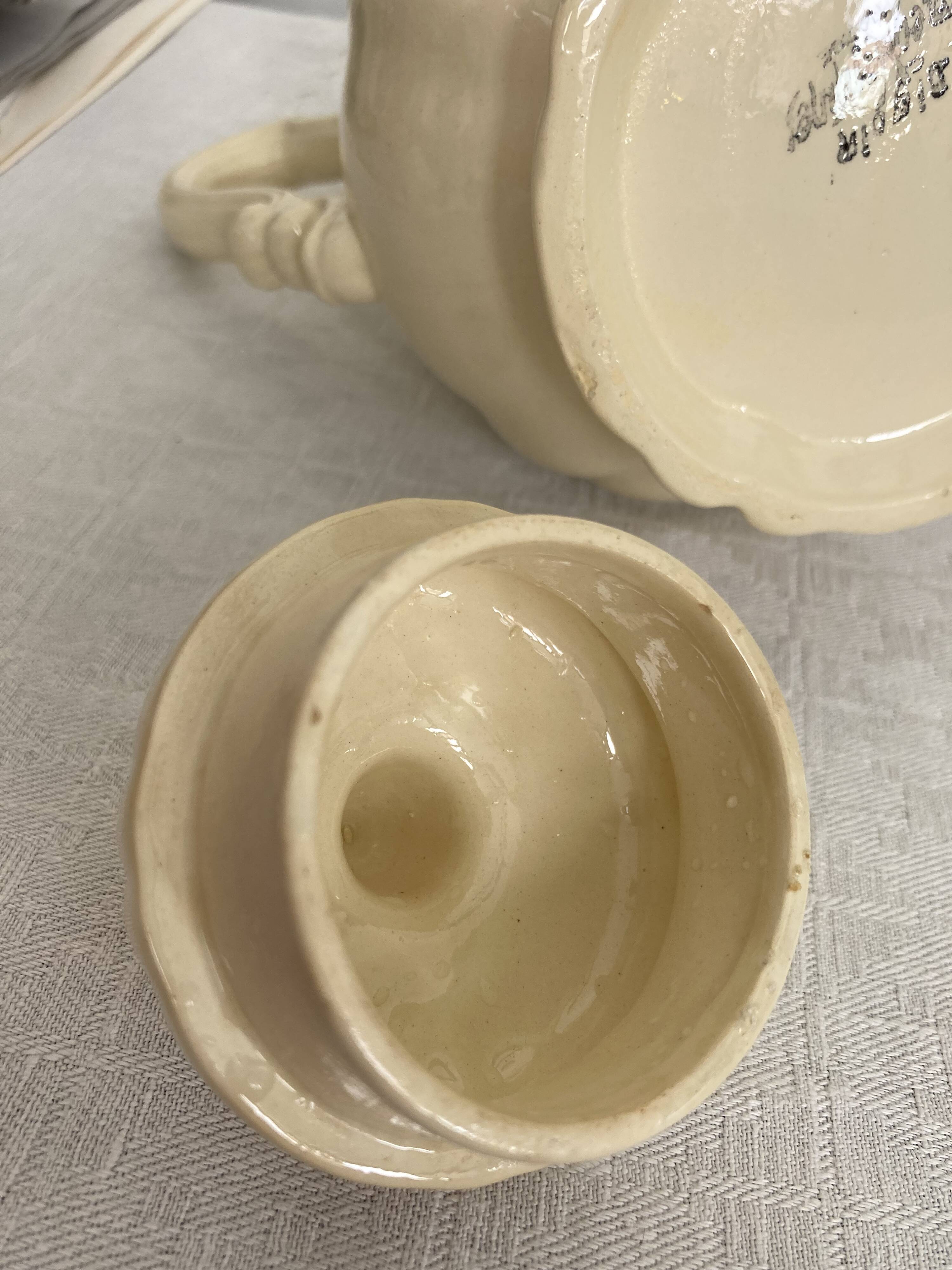 Plain ivory teapot Digoin Sarreguemines