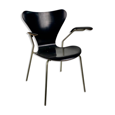 Fauteuil en bois laqué noir d'Arne Jacobsen année 50