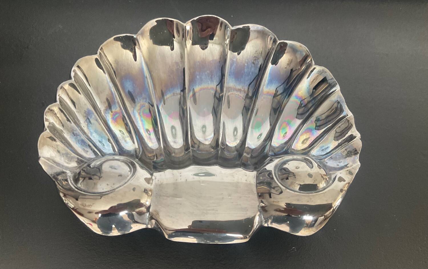 Vintage metal shell pocket