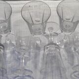 Verre a eau ancien en cristal de Baccarat modele art deco ht 16,5 cm