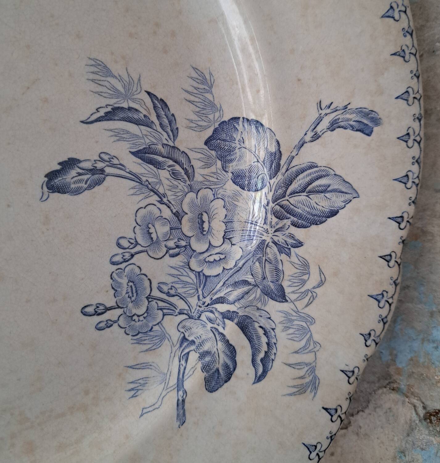 Large ironstone pattern platter