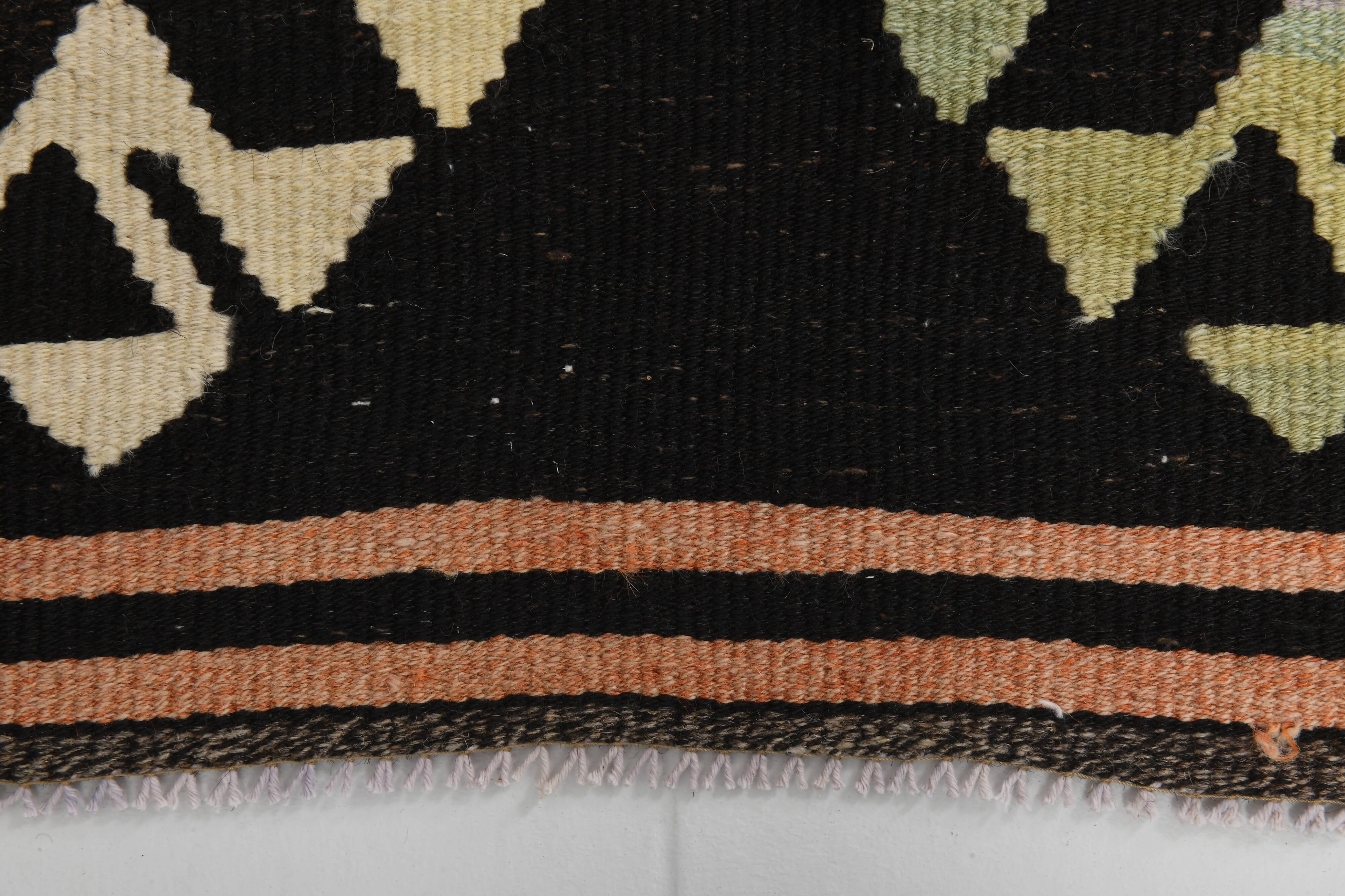 2x7 Salmon Beige Vintage Kilim Runner Rug, 64x226Cm